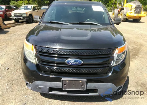 2014 Ford Police Interceptor z USA, uszkodzony, nr VIN 1FM5K8AR9EGA70764